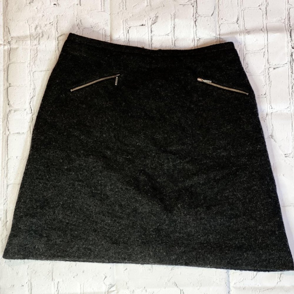 Black wool skirt